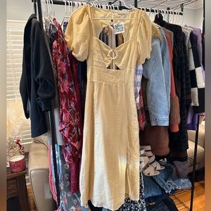 YELLOW DRESS FROM HAWAII